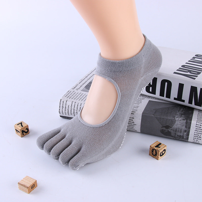 Non-Slip Yoga Socks for Enhanced Grip and Comfort
