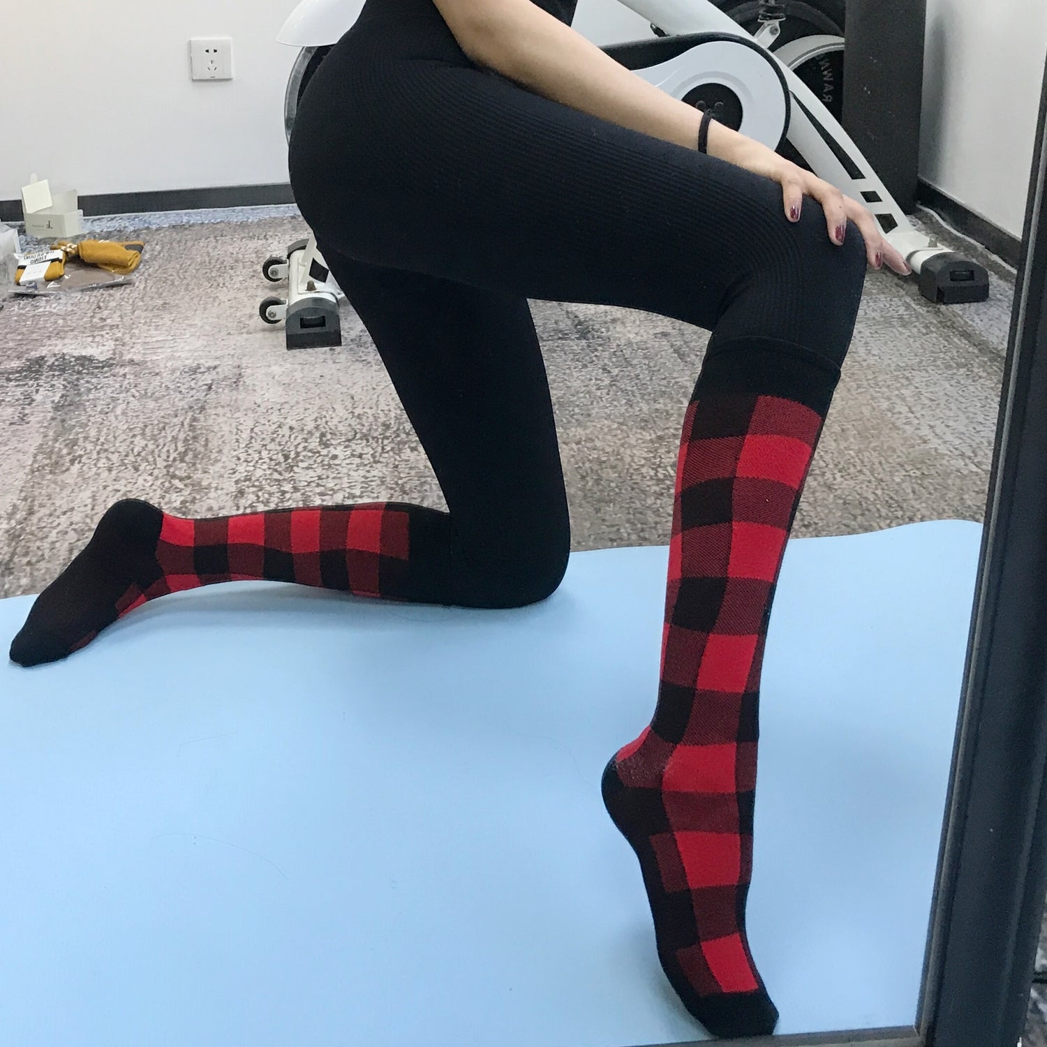 Knee-Length Fitness Cheerleading Yoga Running Socks