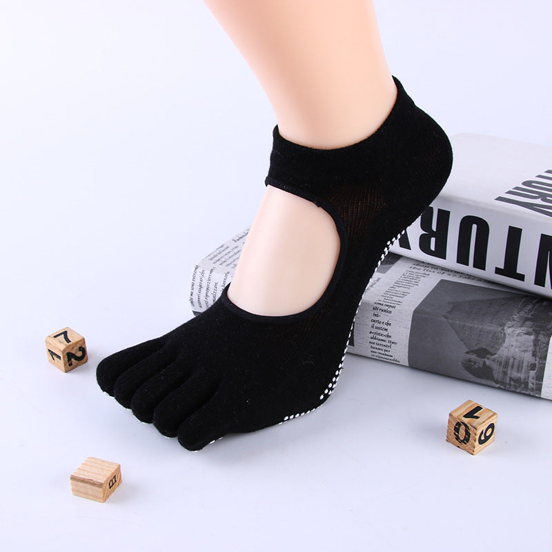 Non-Slip Yoga Socks for Enhanced Grip and Comfort
